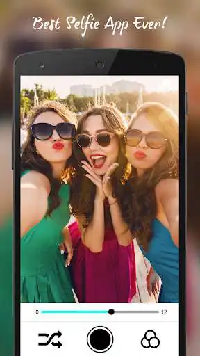 Play Selfie Expert