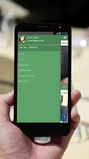 Play SelfieTalk