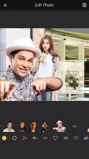 Play Selfie With Austin Mahone as an online game Selfie With Austin Mahone with UptoPlay