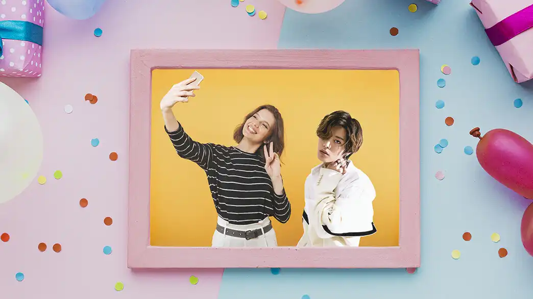 Play Selfie With NCT 127 as an online game Selfie With NCT 127 with UptoPlay