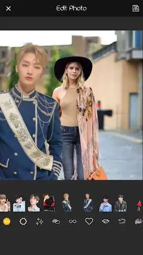 Play Selfie With Yoon Ji-Sung as an online game Selfie With Yoon Ji-Sung with UptoPlay