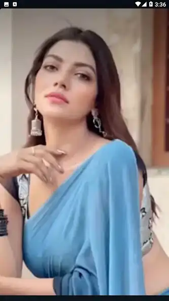 Play SHREYA GHOSHAL  and enjoy SHREYA GHOSHAL with UptoPlay