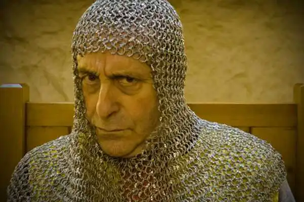 Play Siege at Carrickfergus Castle Play Siege at Carrickfergus Castle