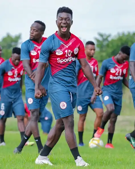 Play Simba Yetu - Soka Biriani Live  and enjoy Simba Yetu - Soka Biriani Live with UptoPlay