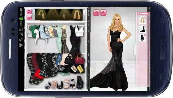 Play Simone Angel Dress Up