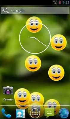Play Smiley Face Live Wallpaper