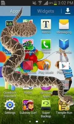 Play Snake On Screen - scare your friends