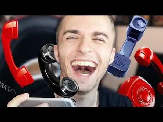 Play SQUEEZIE Videos