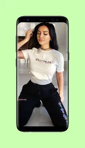 Play SSSniperWolf Wallpaper HD 2020 as an online game SSSniperWolf Wallpaper HD 2020 with UptoPlay