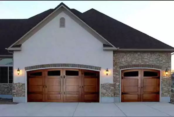 Play Strong Garage Doors Designs
