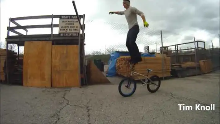 Play Stunts Bike Play Stunts Bike