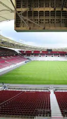 Play Stuttgart Football Wallpaper