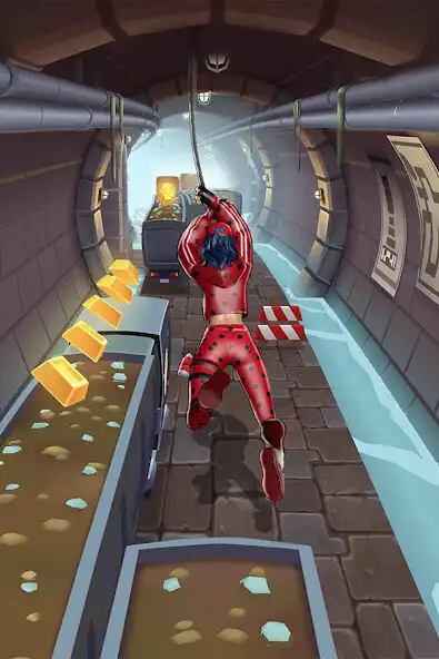 Play Subway Lady Bug Adventure as an online game Subway Lady Bug Adventure with UptoPlay