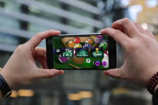 Play Super Billiards