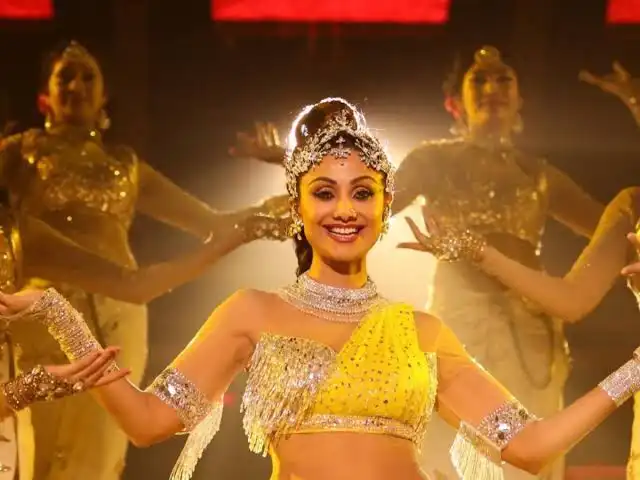 Play Super Dancer  and enjoy Super Dancer with UptoPlay