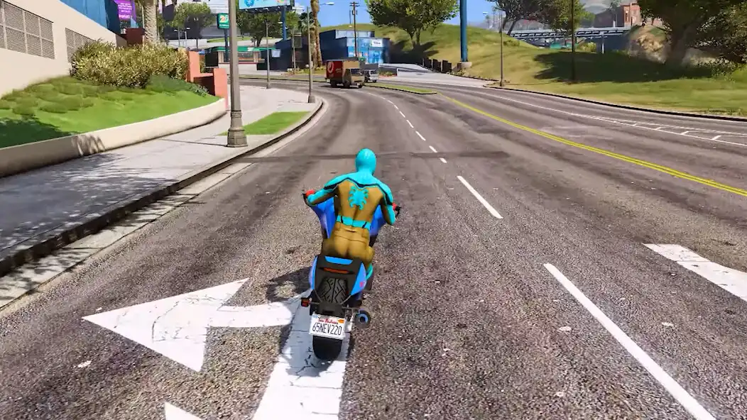 Play SuperHero Motorbike Mega Ramp as an online game SuperHero Motorbike Mega Ramp with UptoPlay