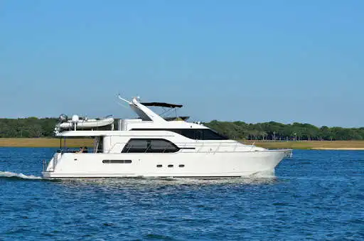Play Super Yacht Wallpapers