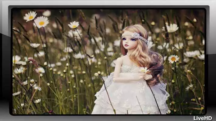 Play Sweet Doll Wallpaper