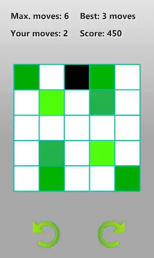 Play Symmetric Squares