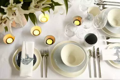 Play Table Setting Ideas as an online game Table Setting Ideas with UptoPlay