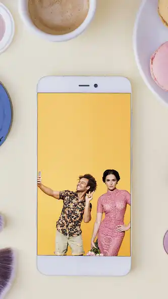 Play Take Pictures With Zoey Deutch as an online game Take Pictures With Zoey Deutch with UptoPlay