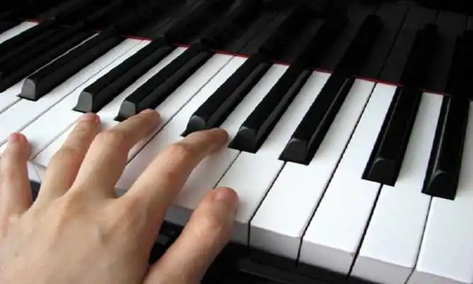 Play Tamil Piano Songs