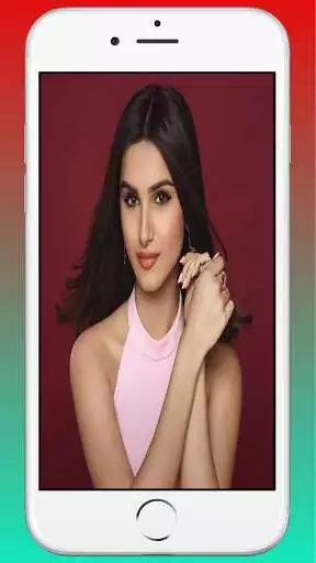 Play Tara Sutaria HD Wallpapers as an online game Tara Sutaria HD Wallpapers with UptoPlay