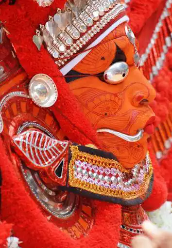 Play Thayyam Wallpaper as an online game Thayyam Wallpaper with UptoPlay