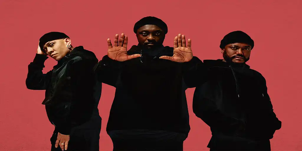 Play The Black Eyed Peas (feat. Shakira) - Girl Like Me as an online game The Black Eyed Peas (feat. Shakira) - Girl Like Me with UptoPlay