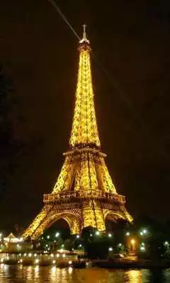 Play The Eiffel Tower Jigsaw Puzzle