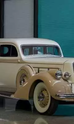 Play Themes Retro Pierce Arrow