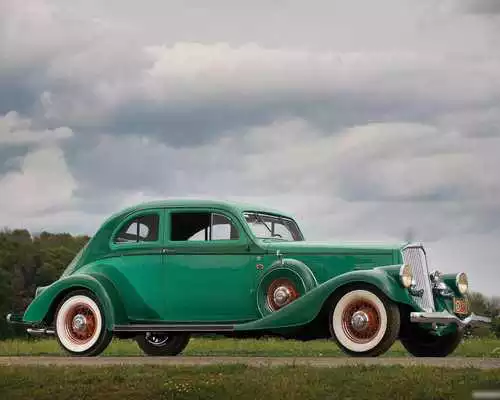 Play Themes Retro Pierce Arrow