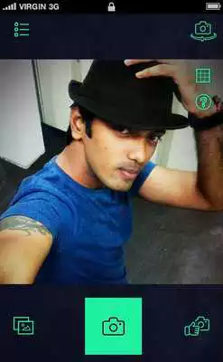 Play The Signature Selfies App