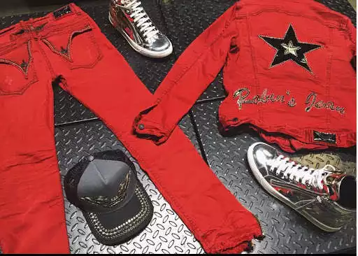 Play THE STARFALL - Интернет магазин одежды из США  and enjoy THE STARFALL - Интернет магазин одежды из США with UptoPlay