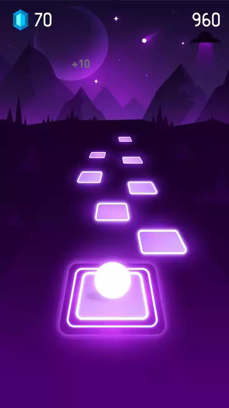 Play Tiles Hop