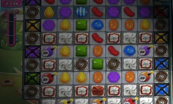 Play Tips Candy Crush Saga