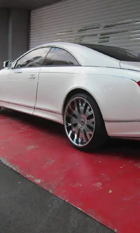 Play Top Wallpapers Maybach 57S