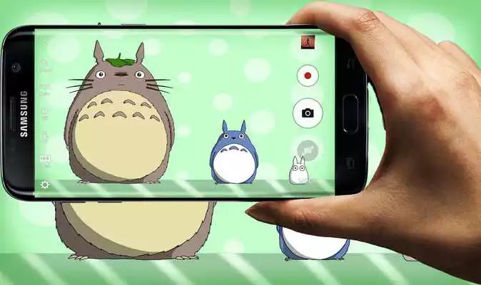 Play Totoro Wallpaper HD