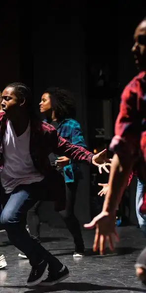 Play Touchée Dance Company as an online game Touchée Dance Company with UptoPlay