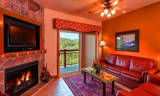 Play Tree Woods Resort escape Play Tree Woods Resort escape