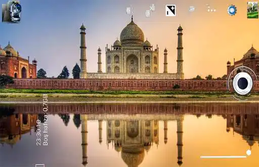 Play Trendy Camera - Full Featured  and enjoy Trendy Camera - Full Featured with UptoPlay