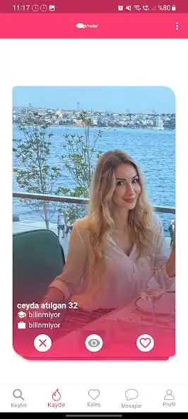 Play Trinder as an online game Trinder with UptoPlay