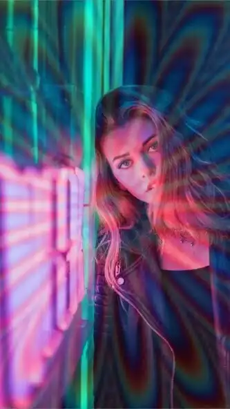 Play Trippy Camera - Glitch Photo E as an online game Trippy Camera - Glitch Photo E with UptoPlay