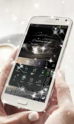 Play True Rings Keyboard Theme