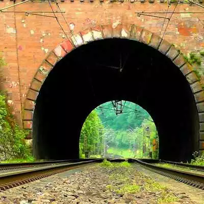 Play Tunnel Wallpapers