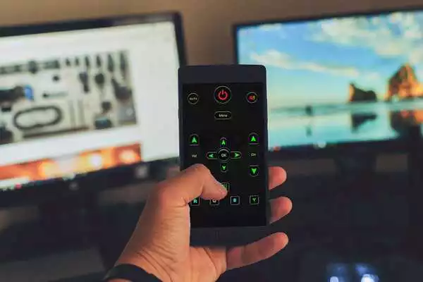 Play TV App Remote Control For Android Free play online