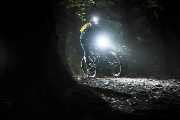 Play Ultimate Flashlight 2019