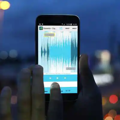 Play Ultra MP3 Cutter Play Ultra MP3 Cutter