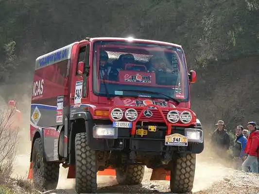 Play Unimog Live Wallpaper Play Unimog Live Wallpaper