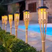 Free play online Unique Garden Lamp Design APK